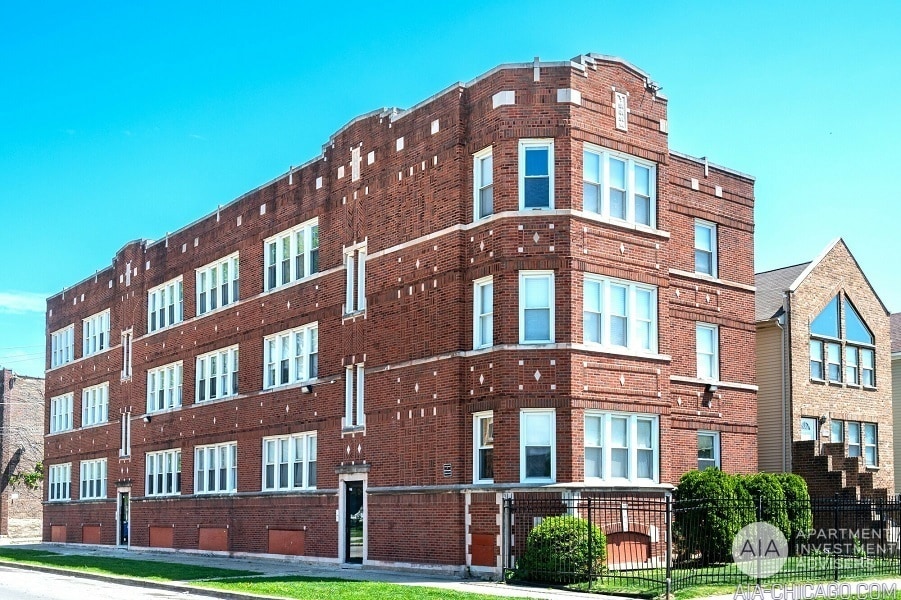 8001 Emerald ave, Chicago, IL for Sale
