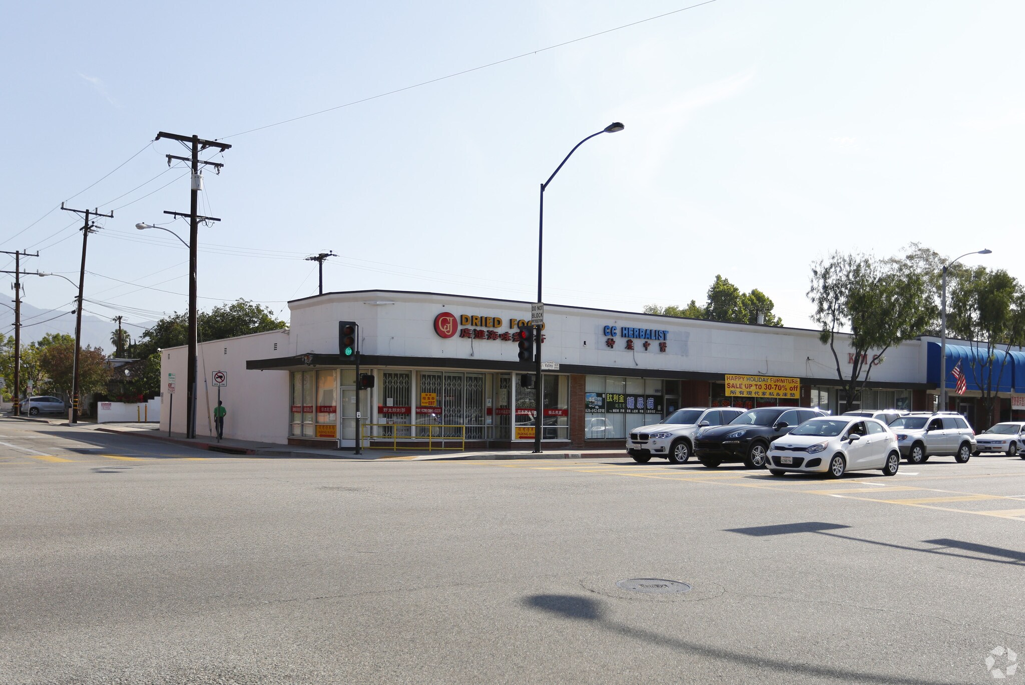 8901-8925 Valley Blvd, Rosemead, CA for Sale
