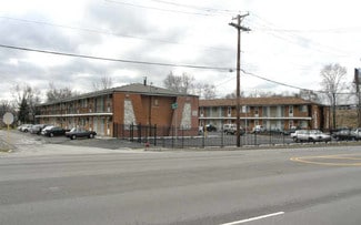 Worth, IL Apartments - 6545-6547 W 111th St