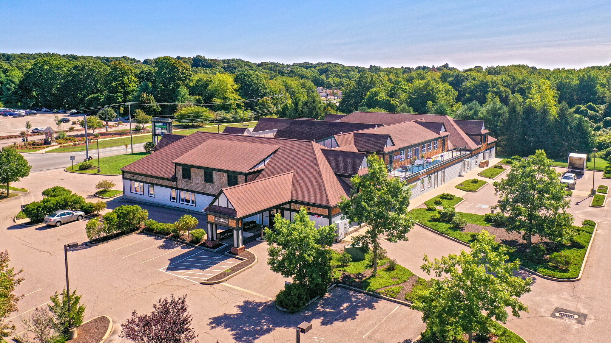 80 Stonington Rd Mystic, CT 06355 Shopping Center Property for Lease