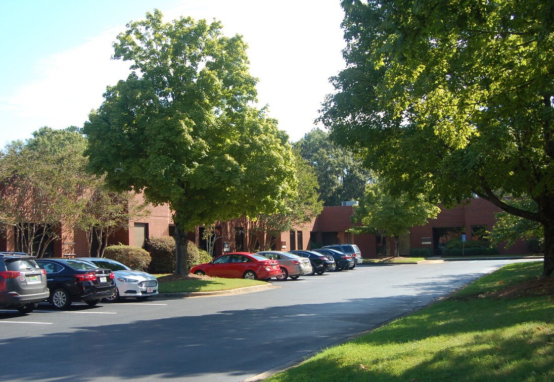 6767 Old Madison Pike, Huntsville, AL for Rent