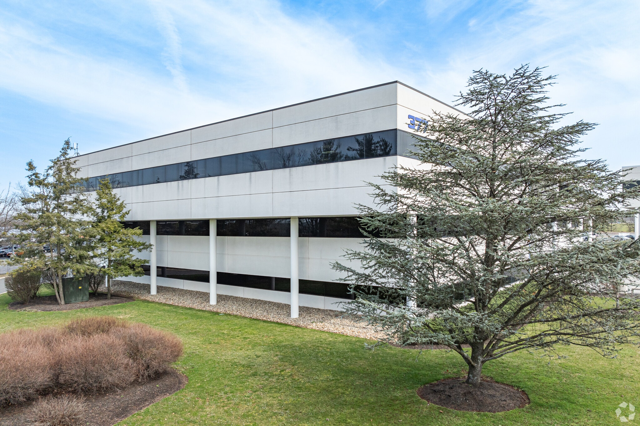 377 Hoes Ln, Piscataway, NJ for Rent