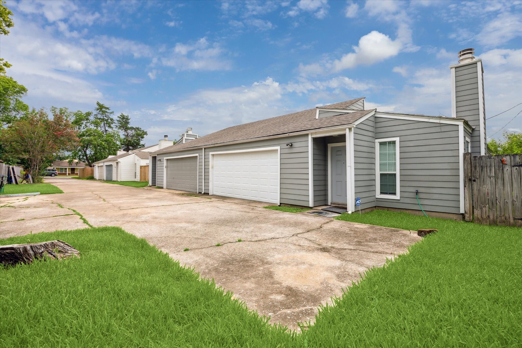 9009 Carousel Ln, Houston, TX for Sale