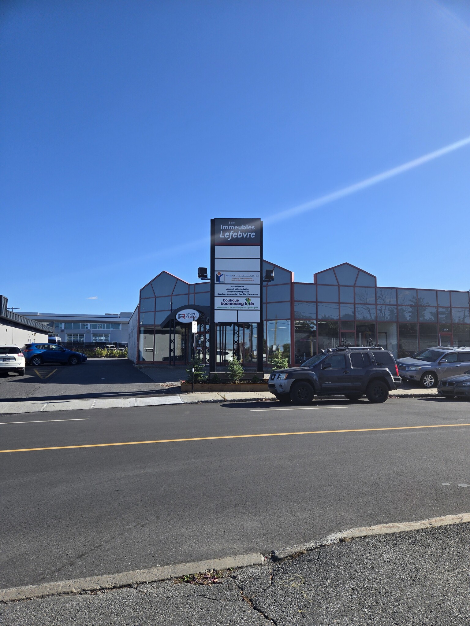 309-321 Rue Lawrence, Greenfield Park, QC for Rent