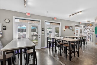 Nashville, TN Restaurant - 330 Harrison St