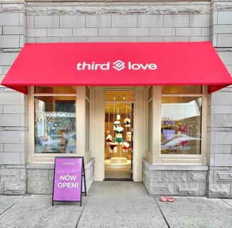 Chicago, IL Storefront Retail/Residential - 3539 N Southport Ave