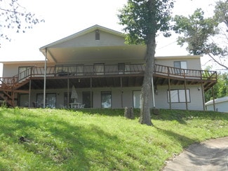 Camdenton, MO Hospitality - 2399 Twin Rivers Pt