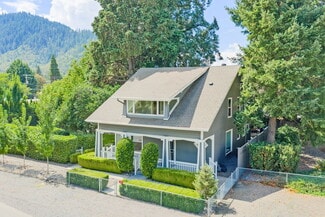 Rogue River, OR Office/Residential - 111 Cedar St
