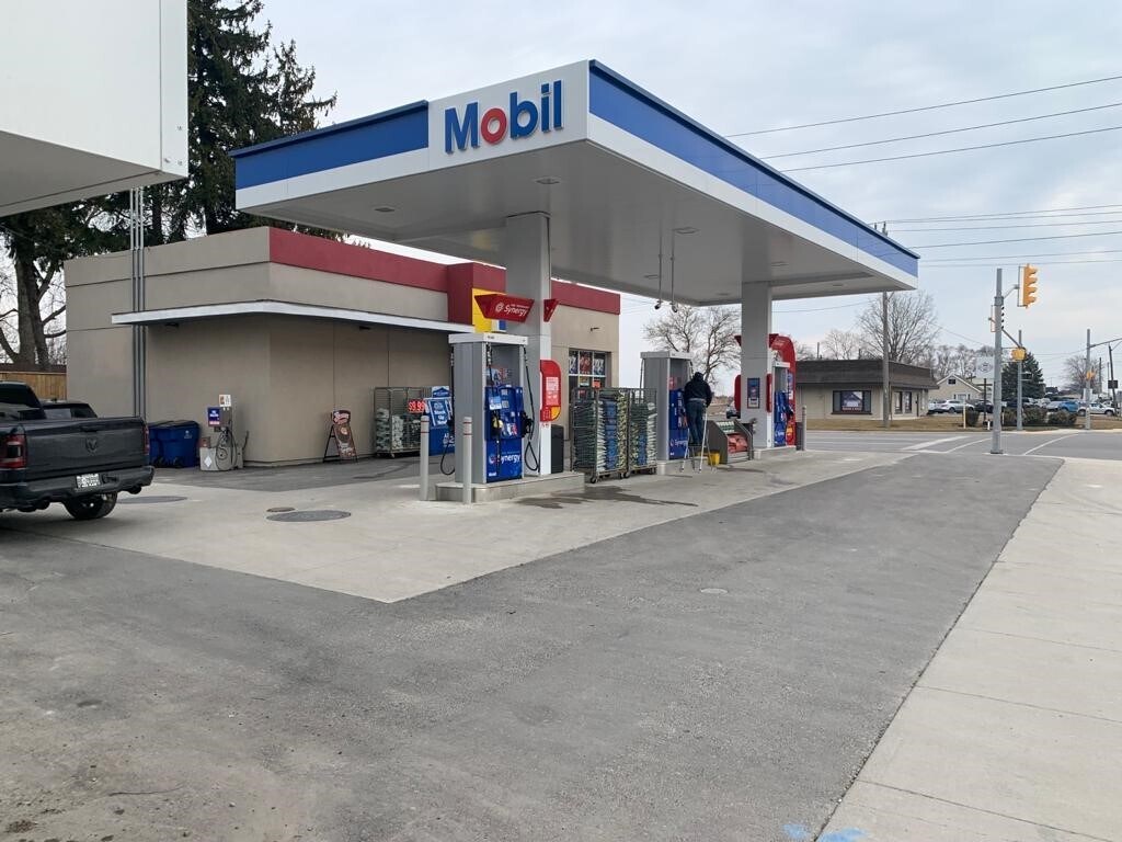789 Murray St, Wallaceburg, ON for Sale