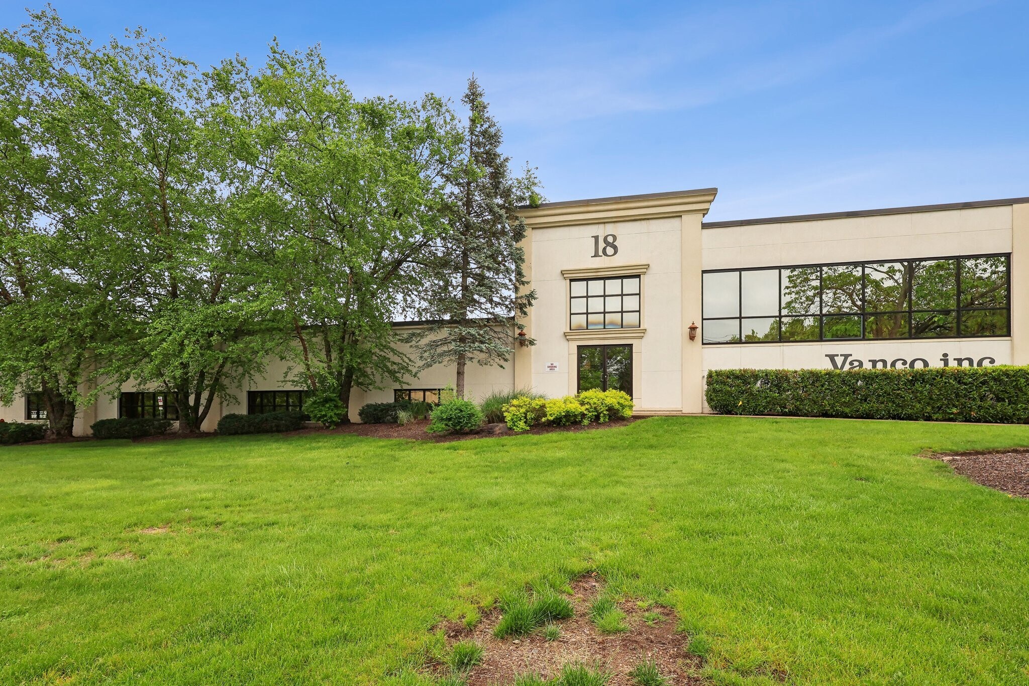 18 Microlab Rd, Livingston, NJ for Rent