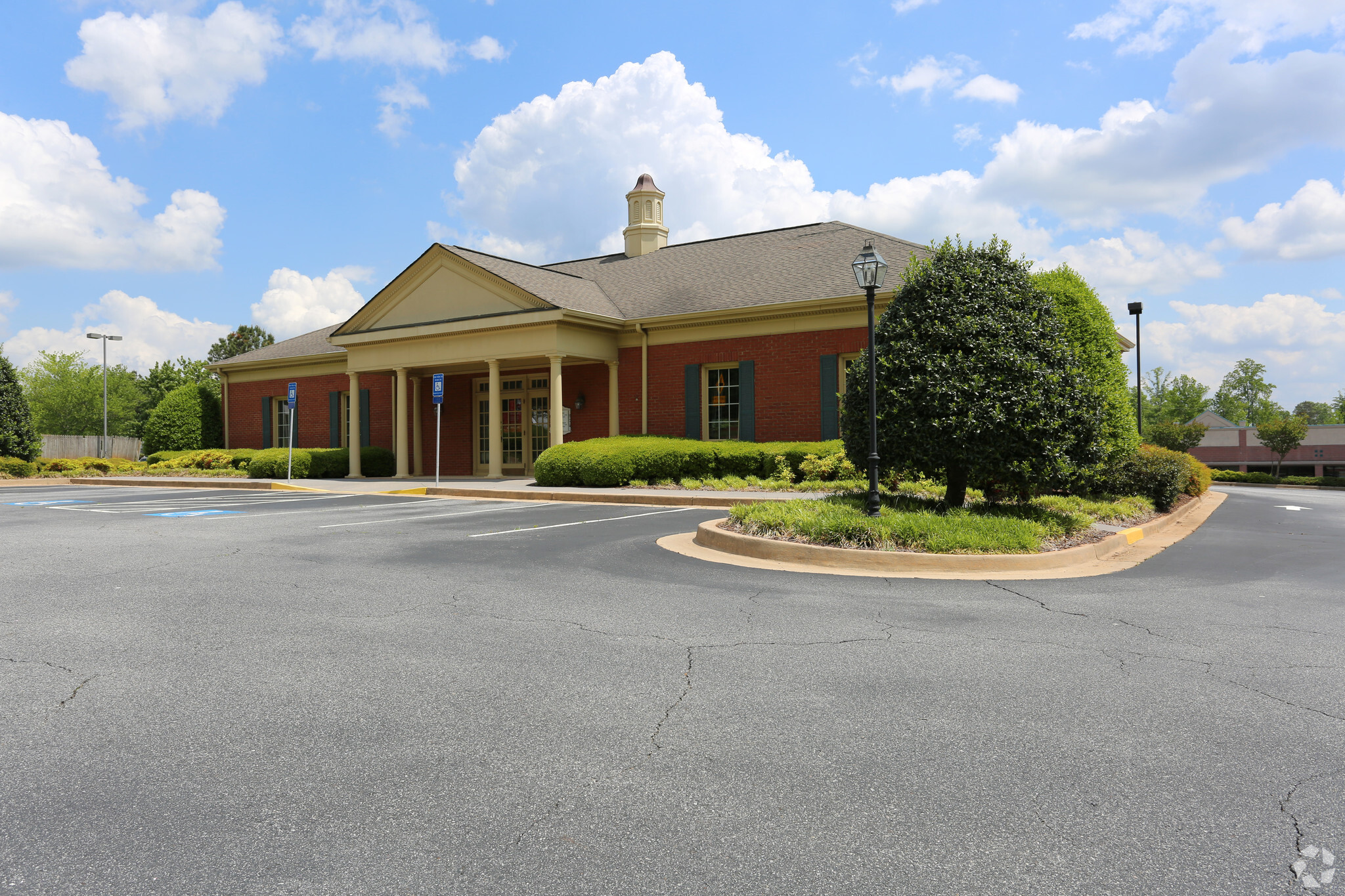 9045 Hickory Flat Hwy, Woodstock, GA for Sale