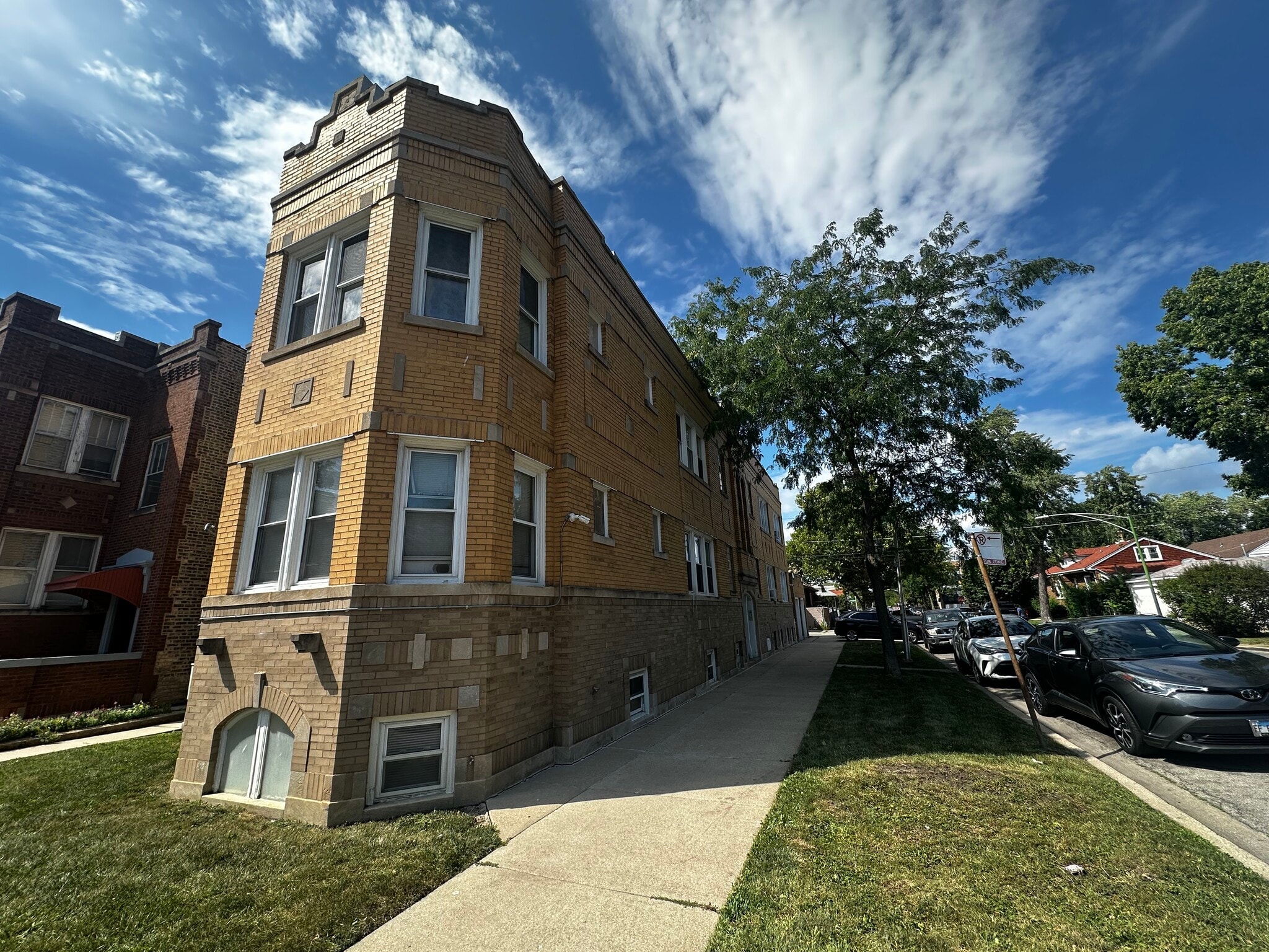 3100 N LeClaire Ave, Chicago, IL for Sale