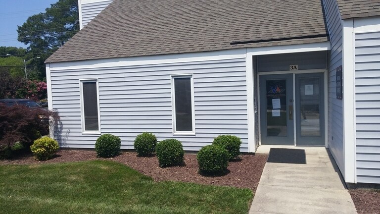 710 Denbigh Blvd, Newport News, VA for Rent