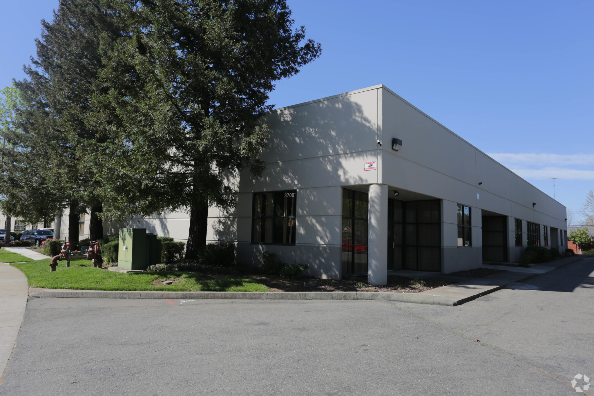 3700 Business Dr, Sacramento, CA for Rent