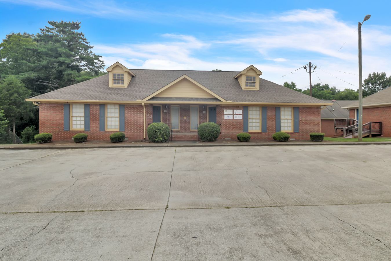 1281-1283 Parker Rd SE, Conyers, GA for Sale