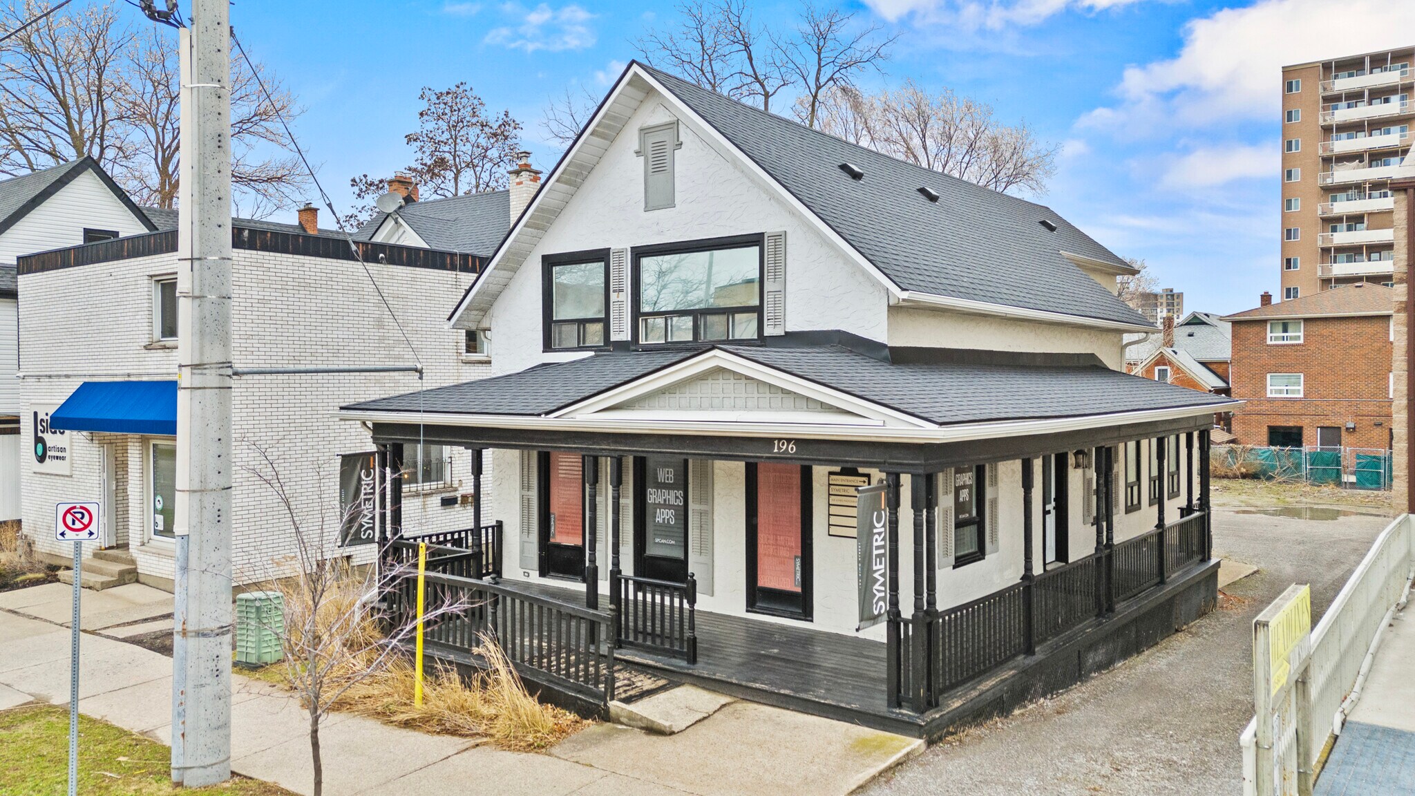 196 King St, St Catharines, ON for Sale