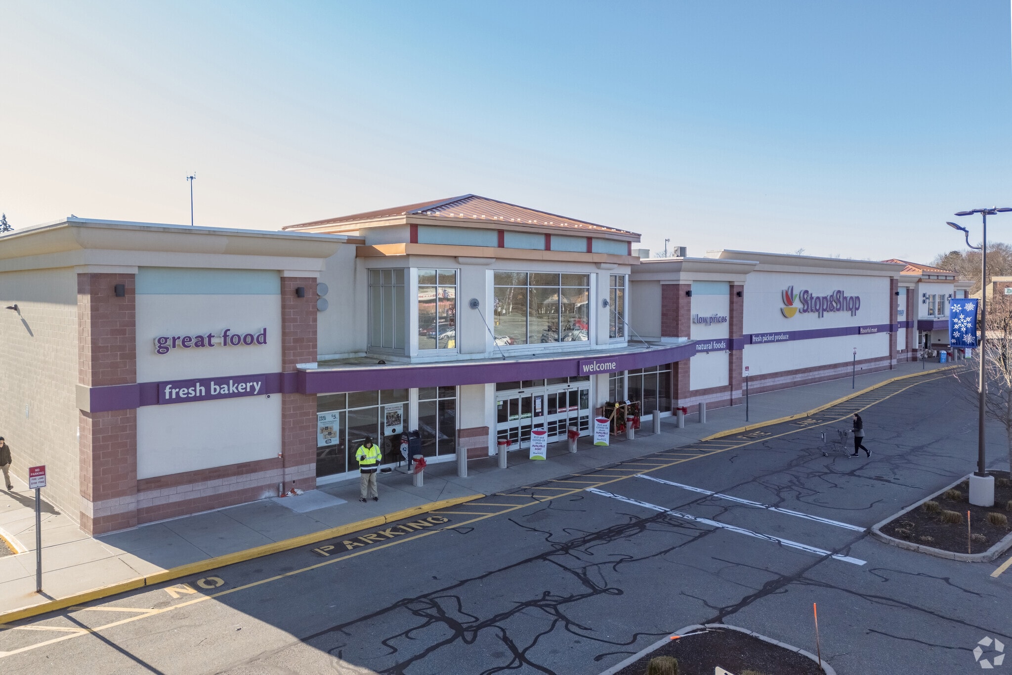 2470 Warwick Ave, Warwick, RI for Rent
