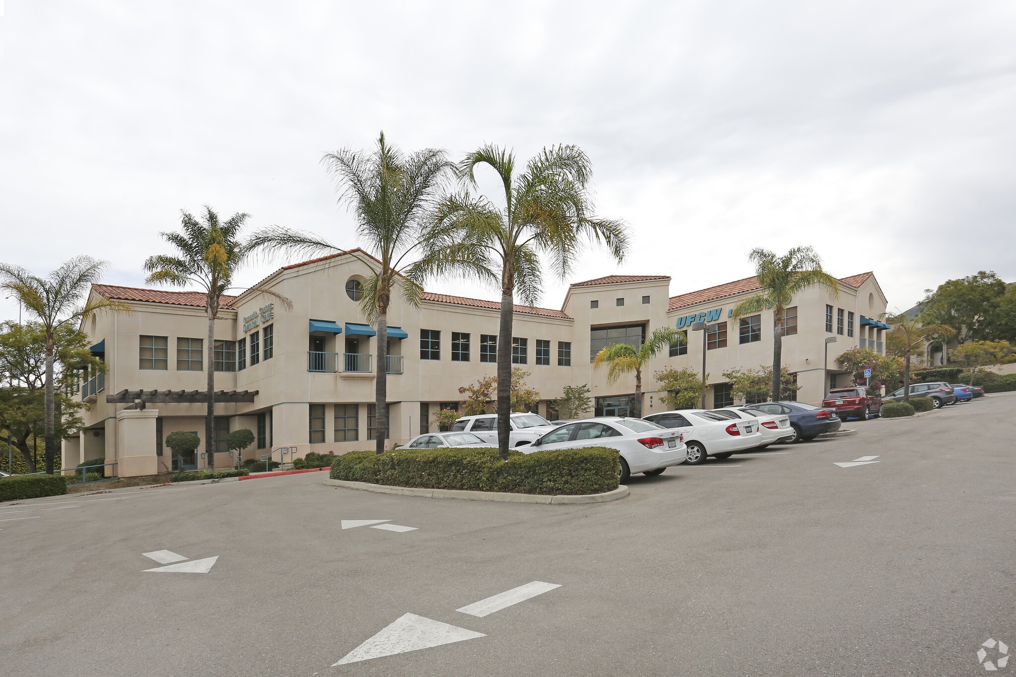 816 Camarillo Springs Rd, Camarillo, CA for Sale