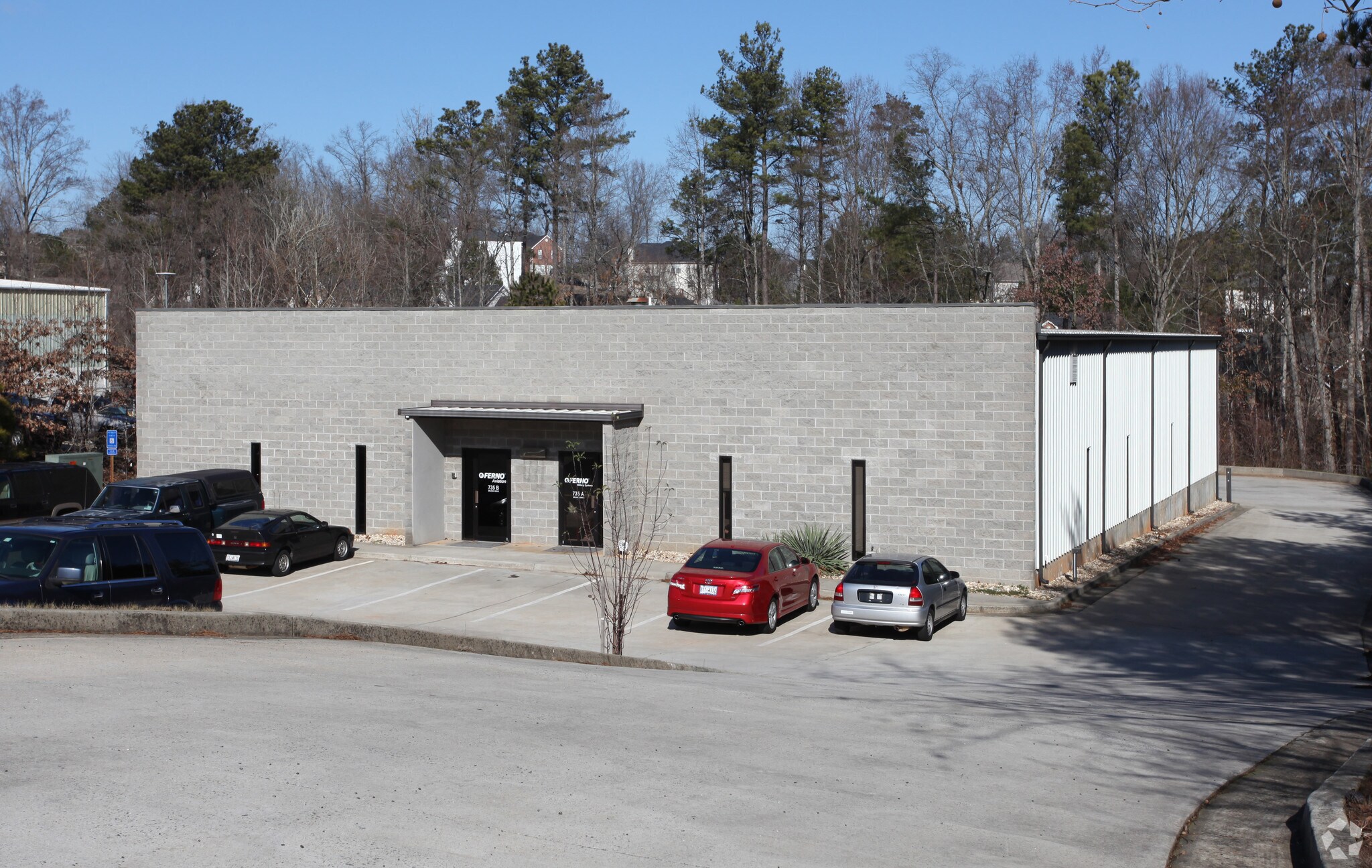 735 Branch Dr, Alpharetta, GA for Rent