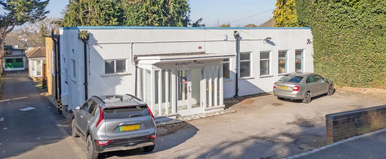 40C Bramley Hl, South Croydon, LND for Sale