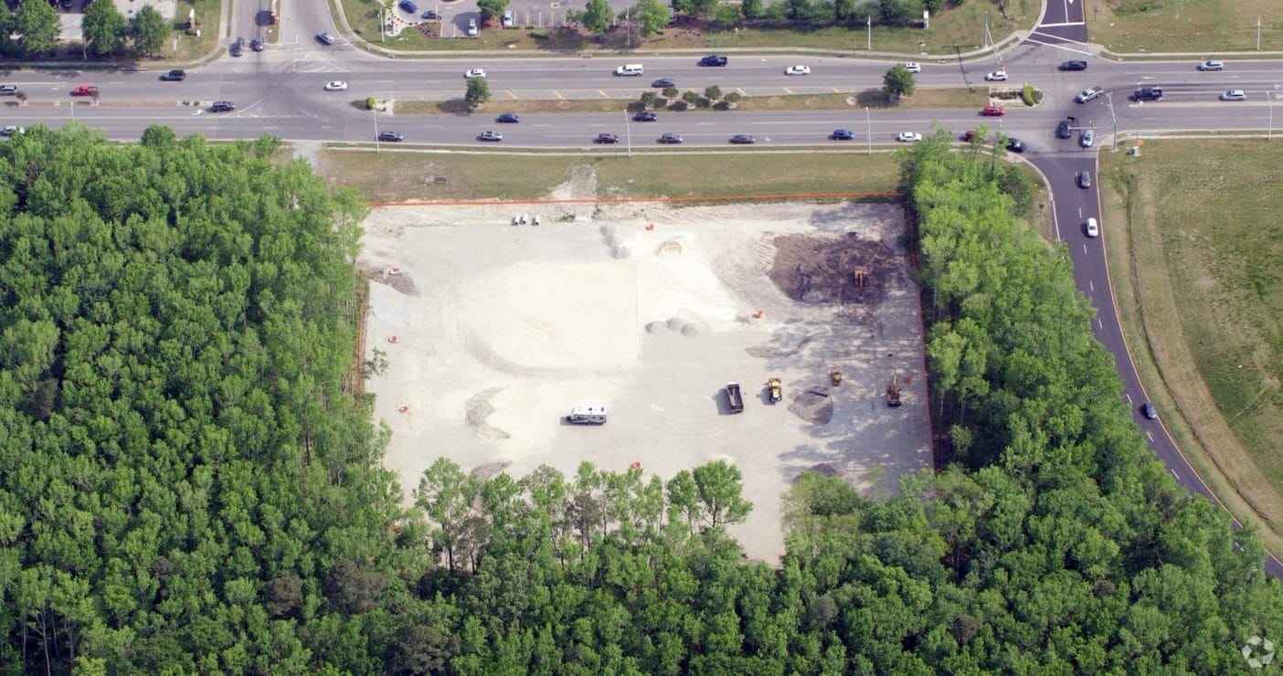 124 Hillcrest Pky, Chesapeake, VA for Sale