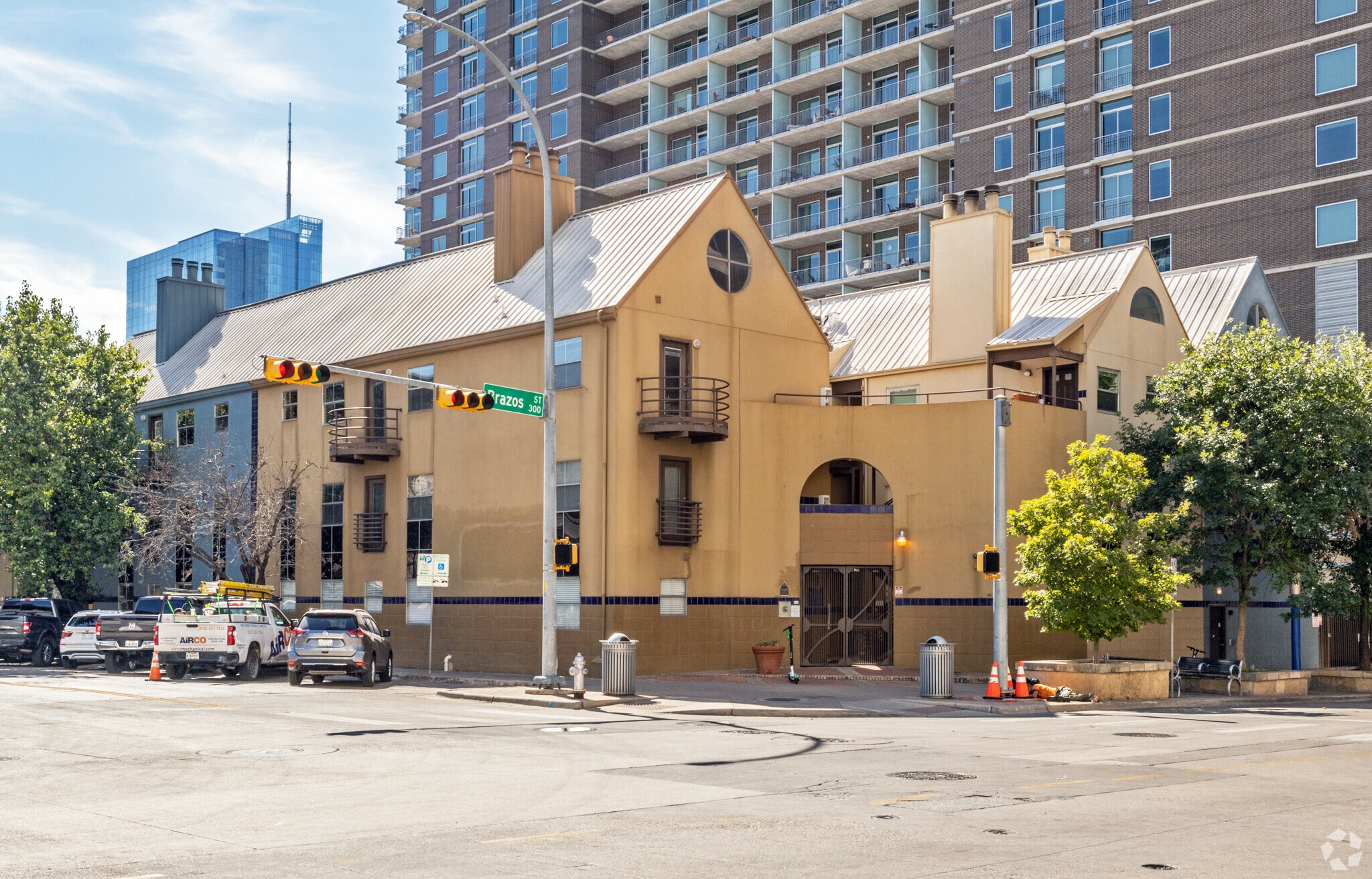 201 E 4th St, Austin, TX for Rent