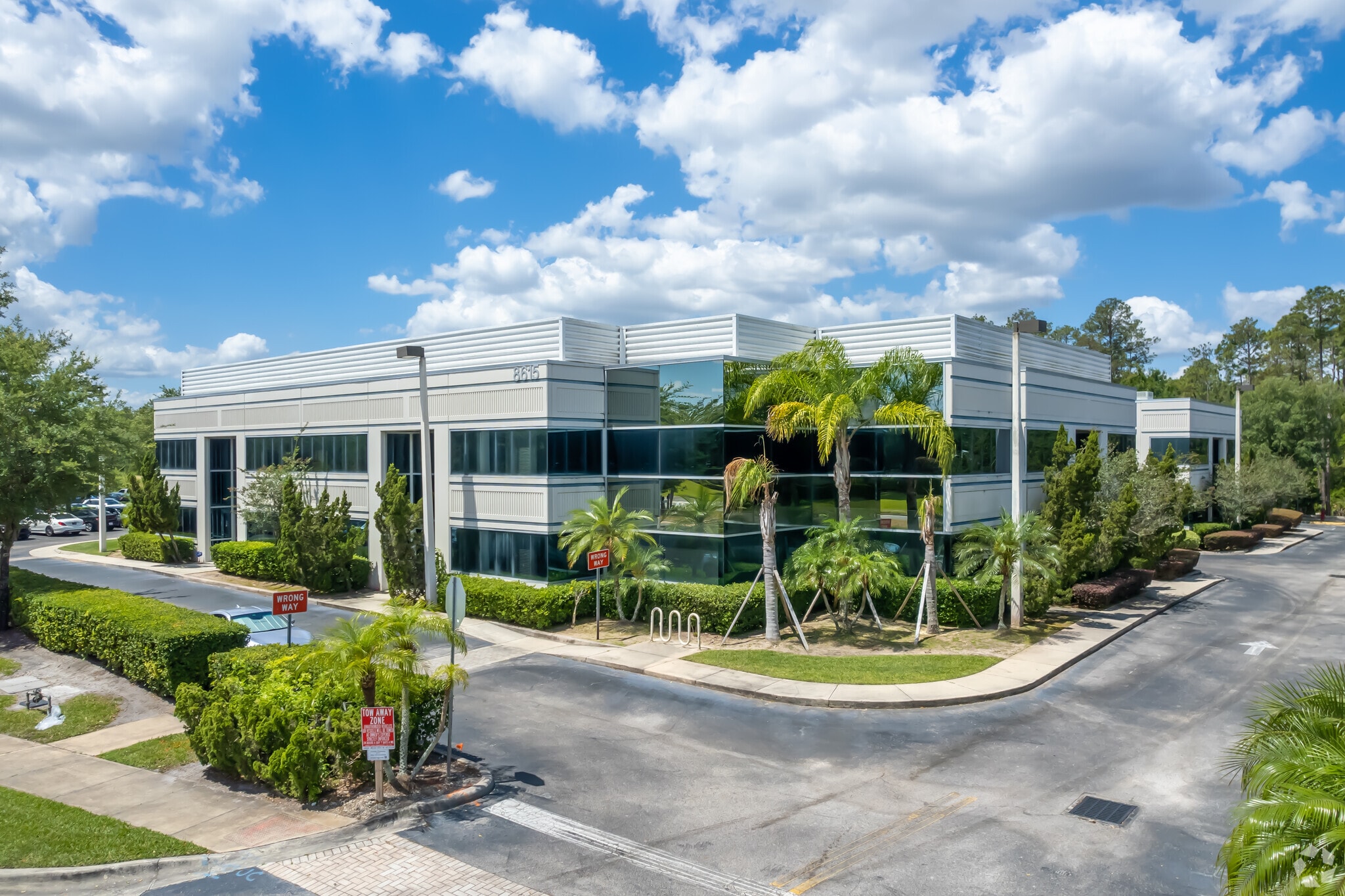 8615 Commodity Cir, Orlando, FL for Rent