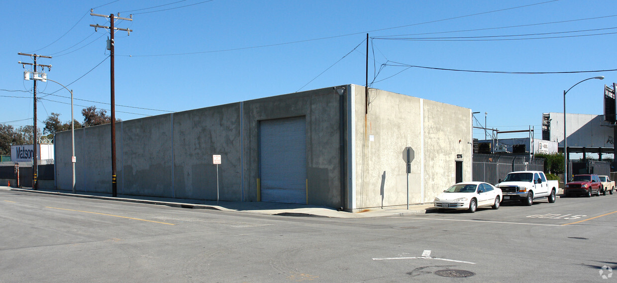 1255-1275 W 17th St, Long Beach, CA for Rent