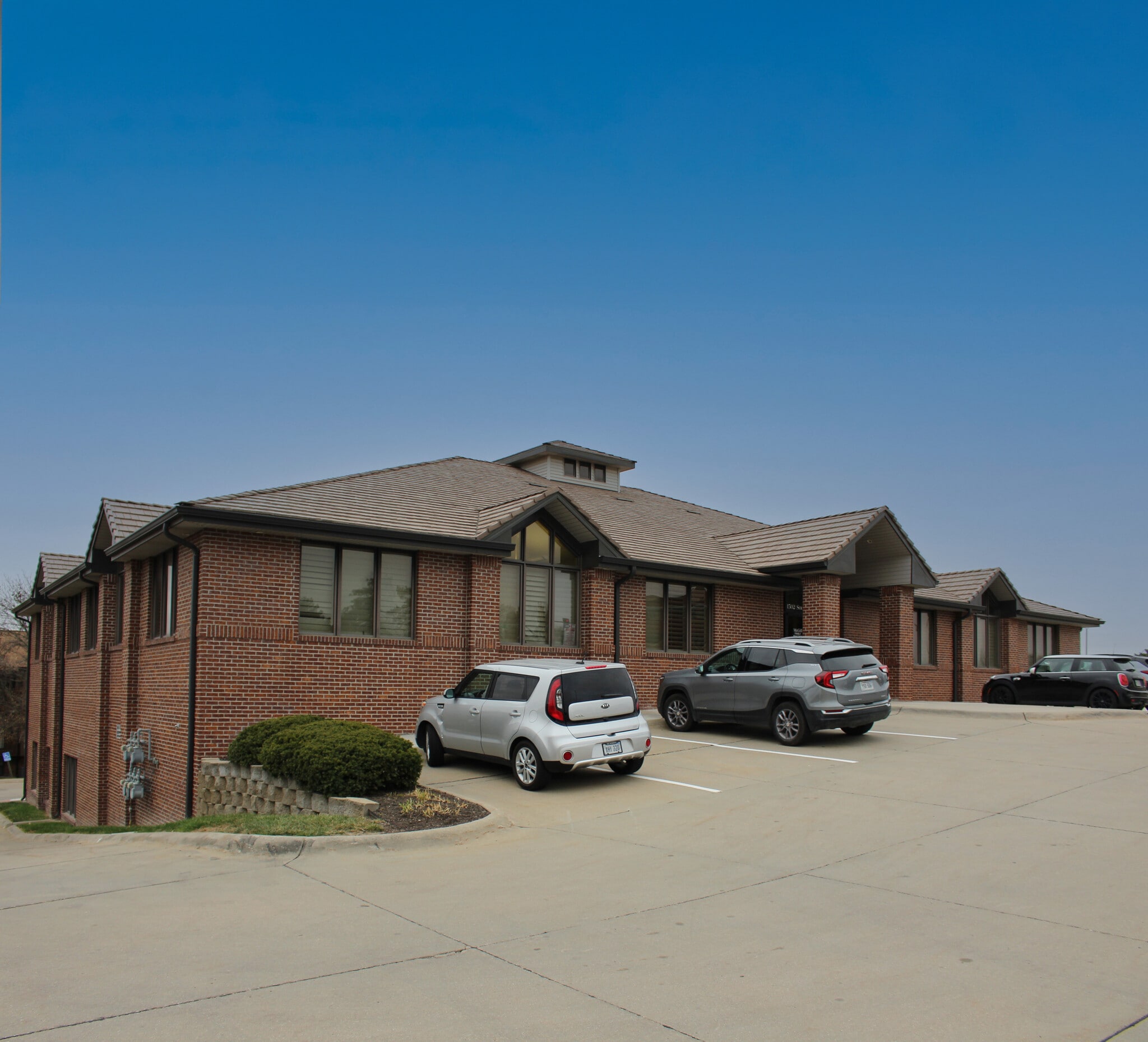 1502 S Washington St, Papillion, NE for Rent