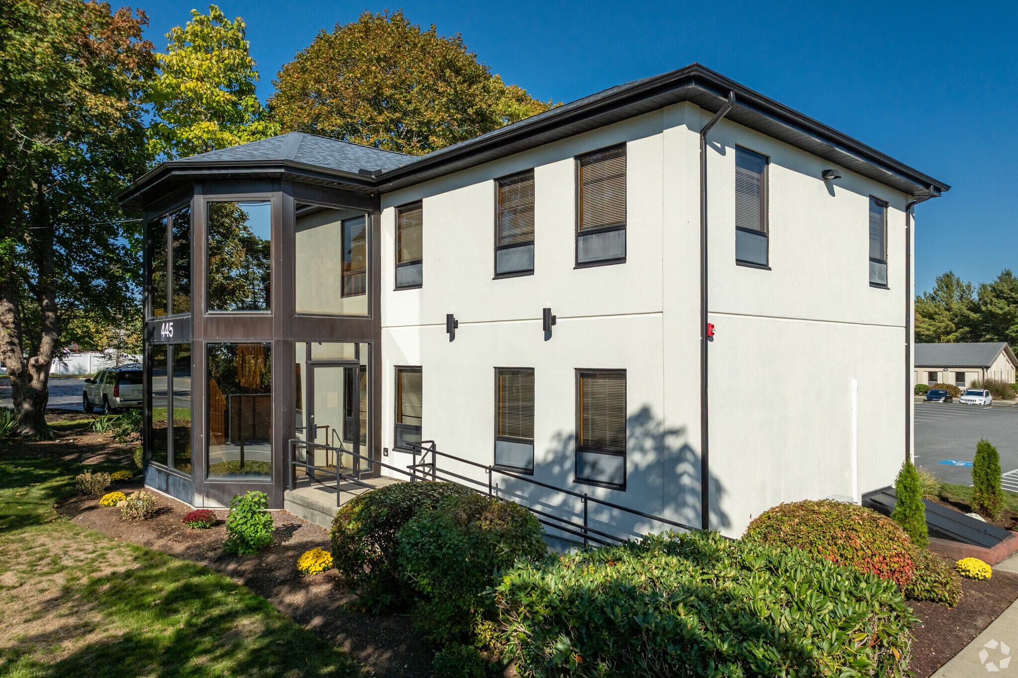 445 Faunce Corner Rd, North Dartmouth, MA for Sale