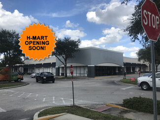 Orlando, FL Retail - 7501-7649 W Colonial Dr