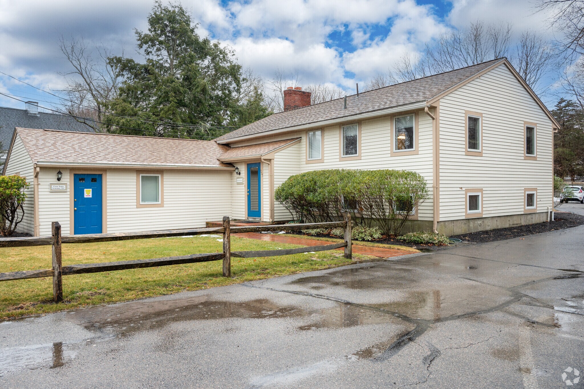 737 Webster St, Marshfield, MA for Sale