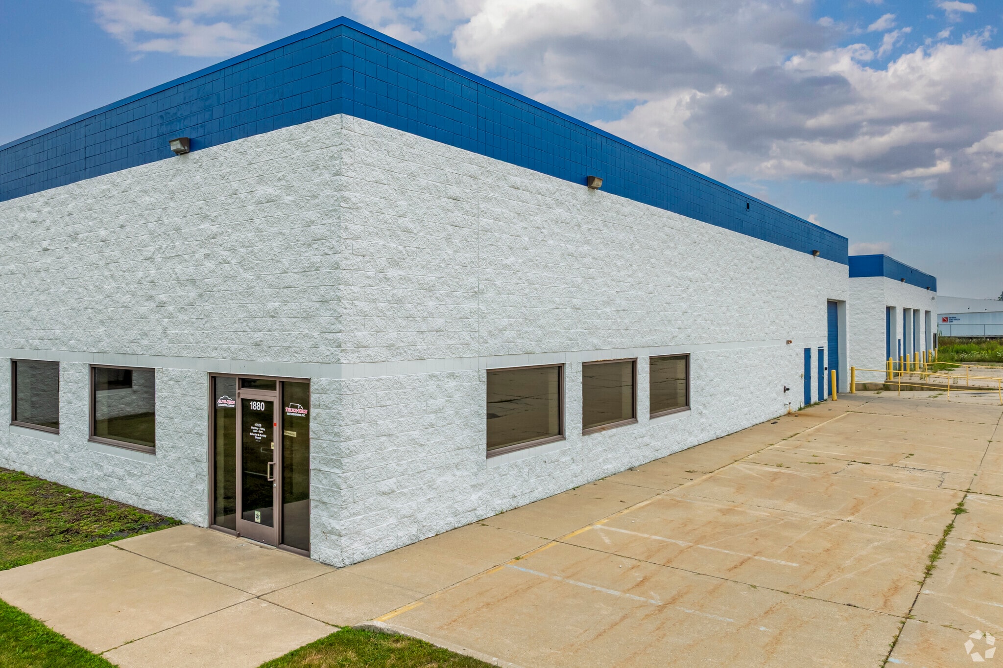 1870-1880 Hydraulic Dr, Howell, MI for Rent