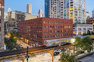 Chicago, IL Retail - 225 W Huron St