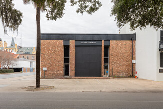Savannah, GA Retail - 144 Drayton St