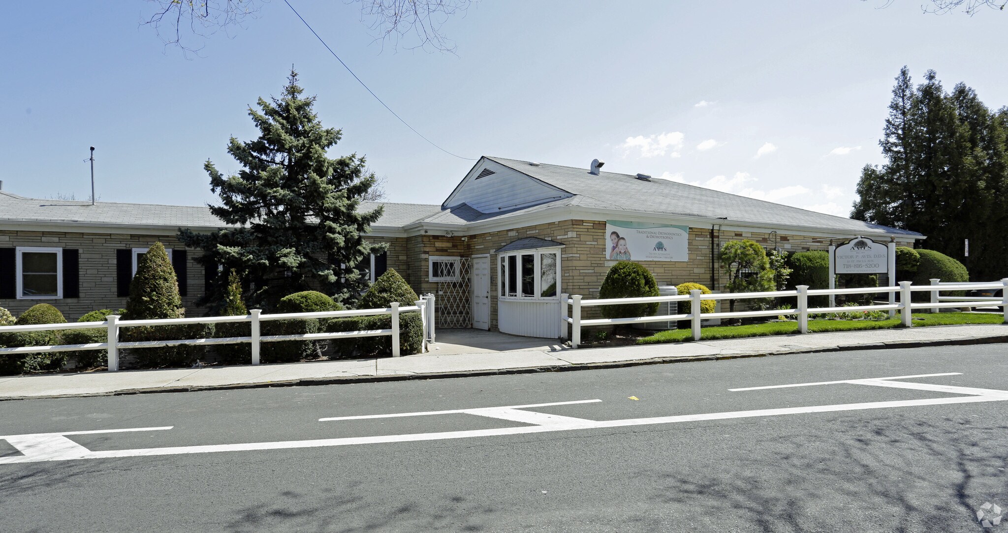 15 Saint Pauls Ave, Staten Island, NY for Rent