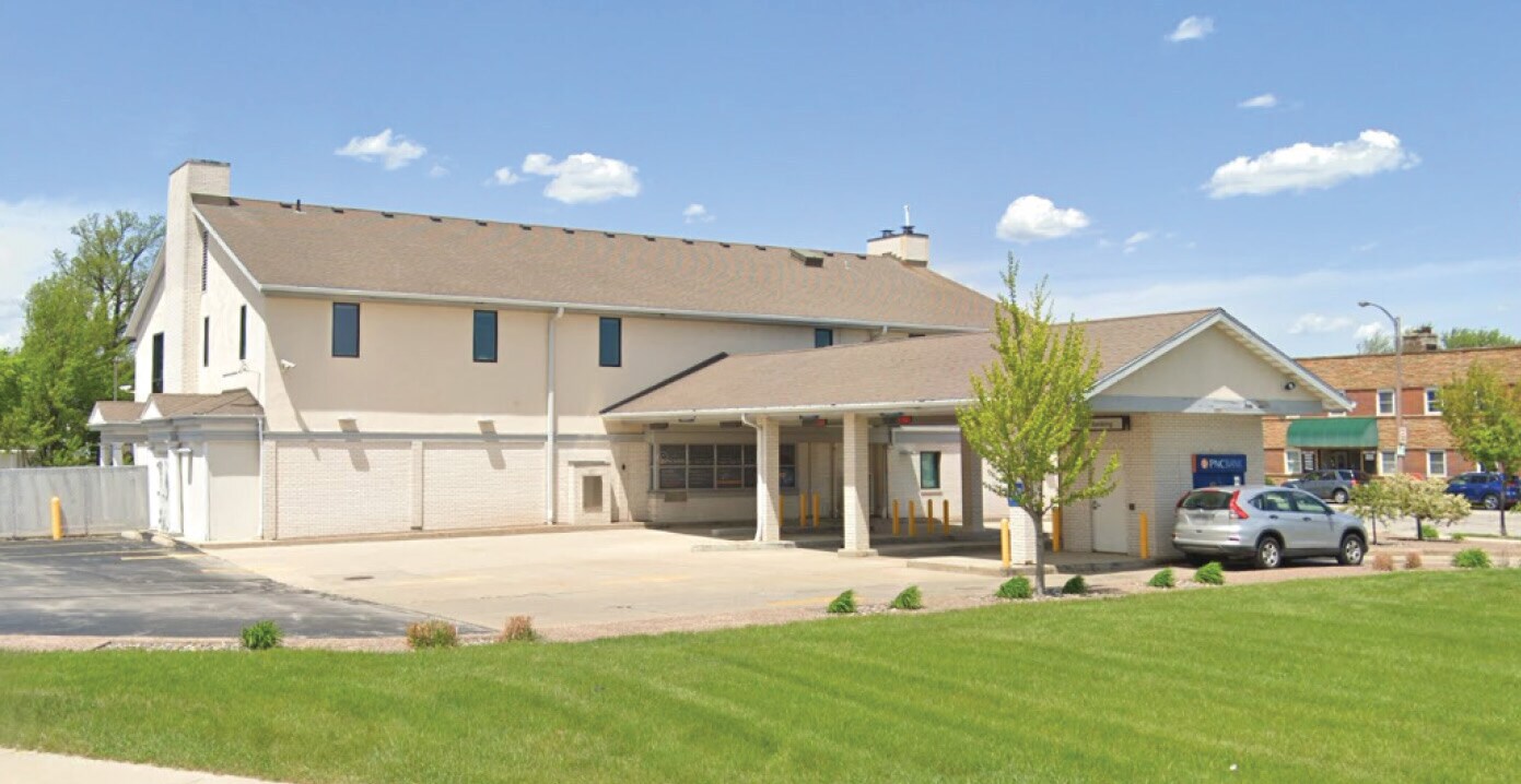 6055 W Lisbon Ave, Milwaukee, WI for Sale