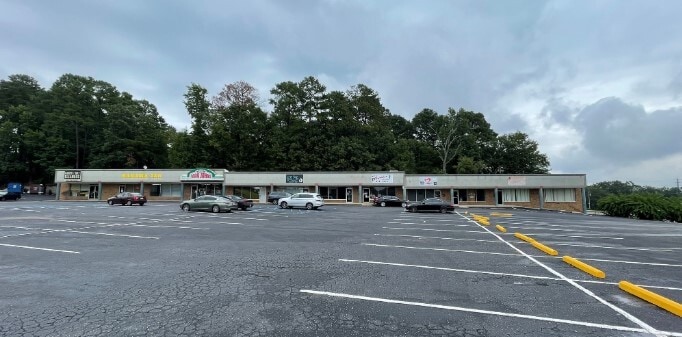 250-270 Forest Rd, Bessemer, AL for Rent