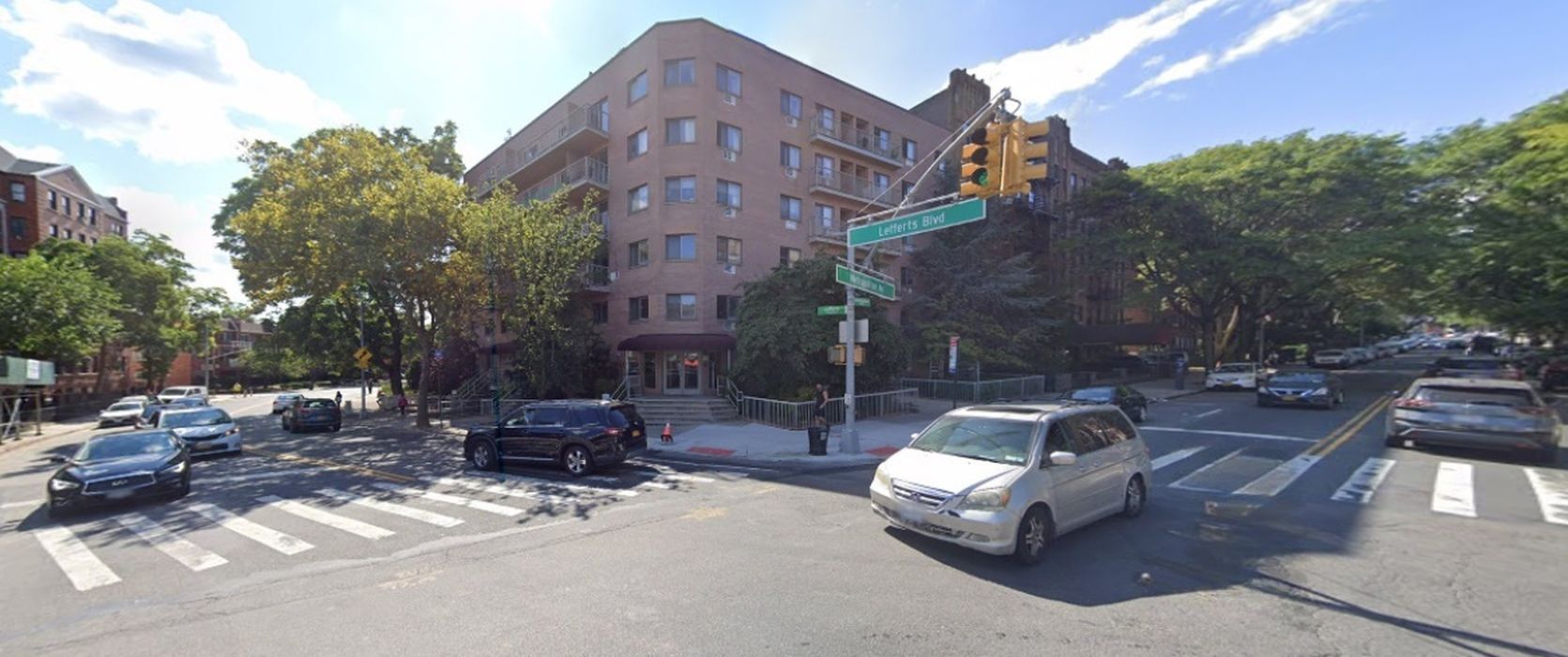 11882 Metropolitan Ave, Kew Gardens, NY for Sale