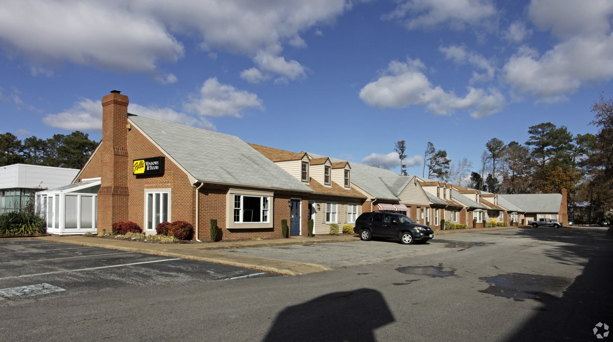 372 S Independence Blvd Virginia Beach, VA 23452 Office Property for