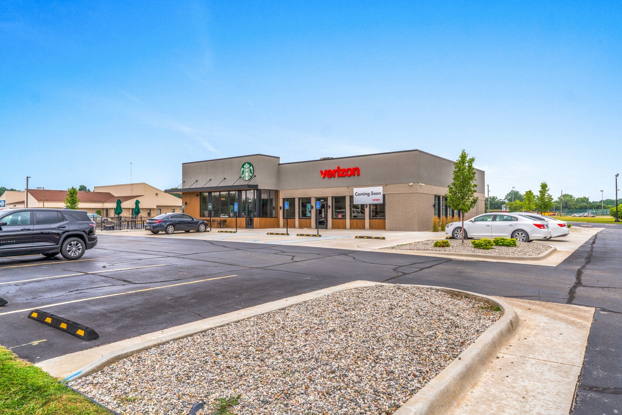 6301 Dixie Hwy, Bridgeport, MI for Sale