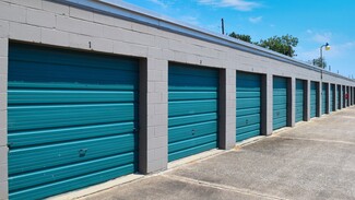 Beaumont, TX Self-Storage Facilities - 7995 College St