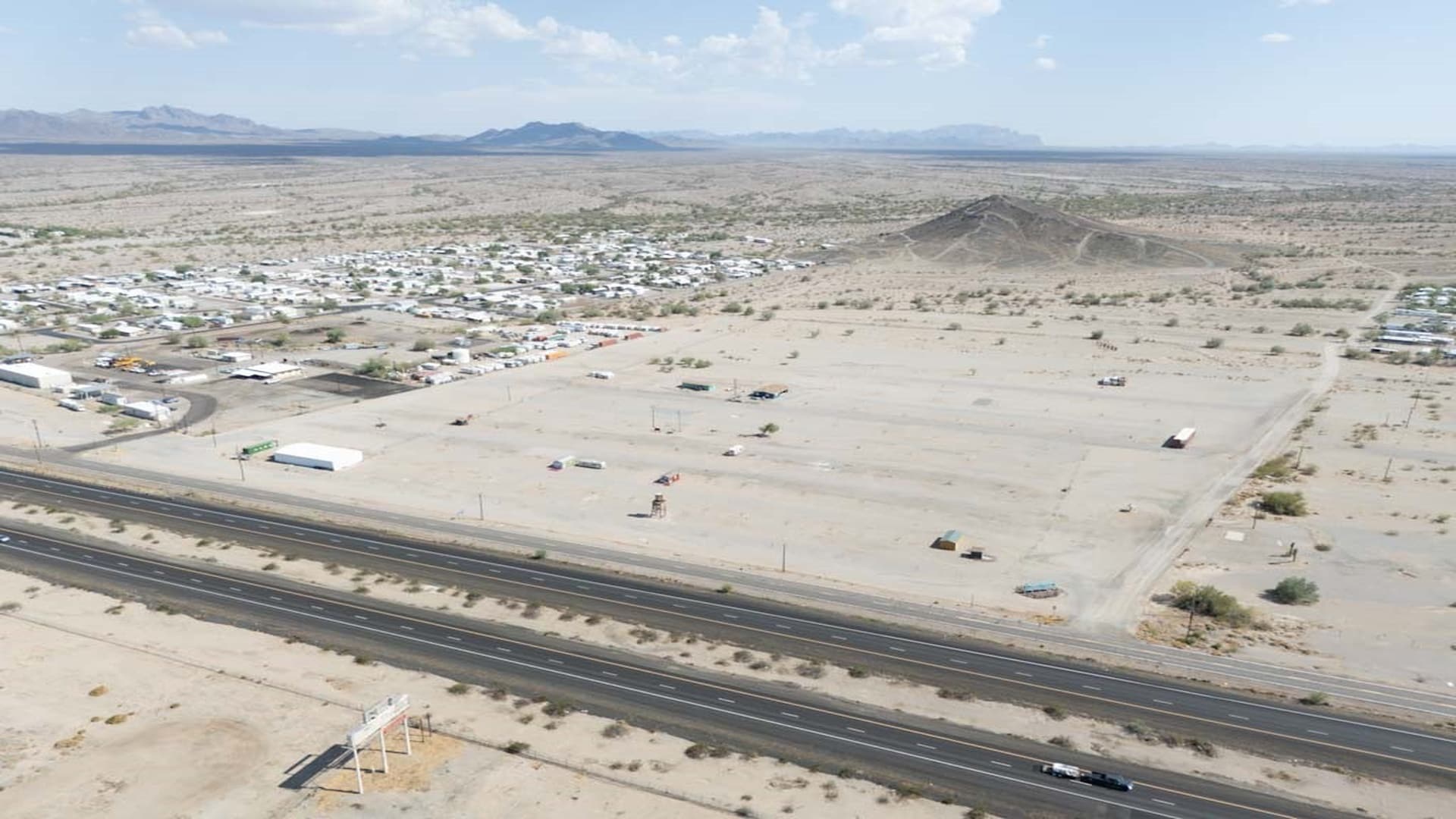 1055 W Kuehn St, Quartzsite, AZ for Sale