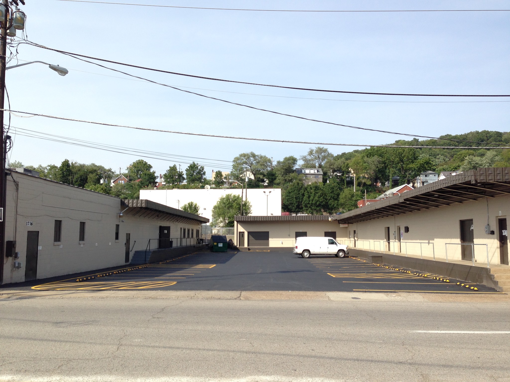 1714 7th Ave, Charleston, WV for Rent