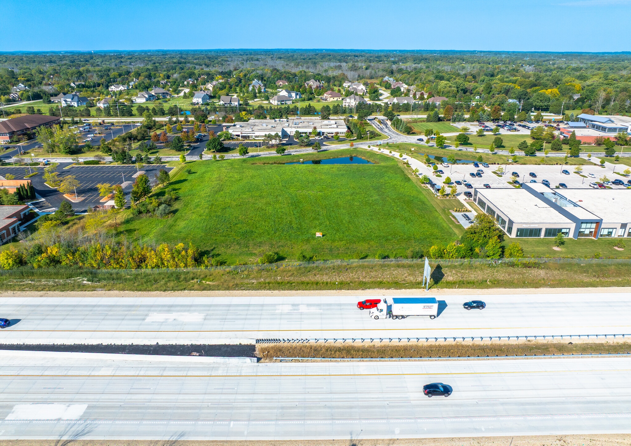 12100 N Corporate Pky, Mequon, WI for Rent