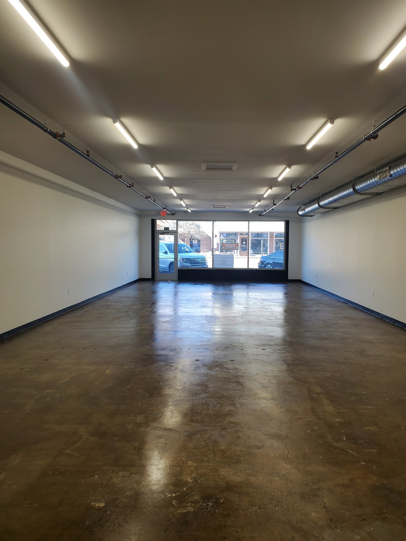 162 W Main St, Lewisville, TX for Rent