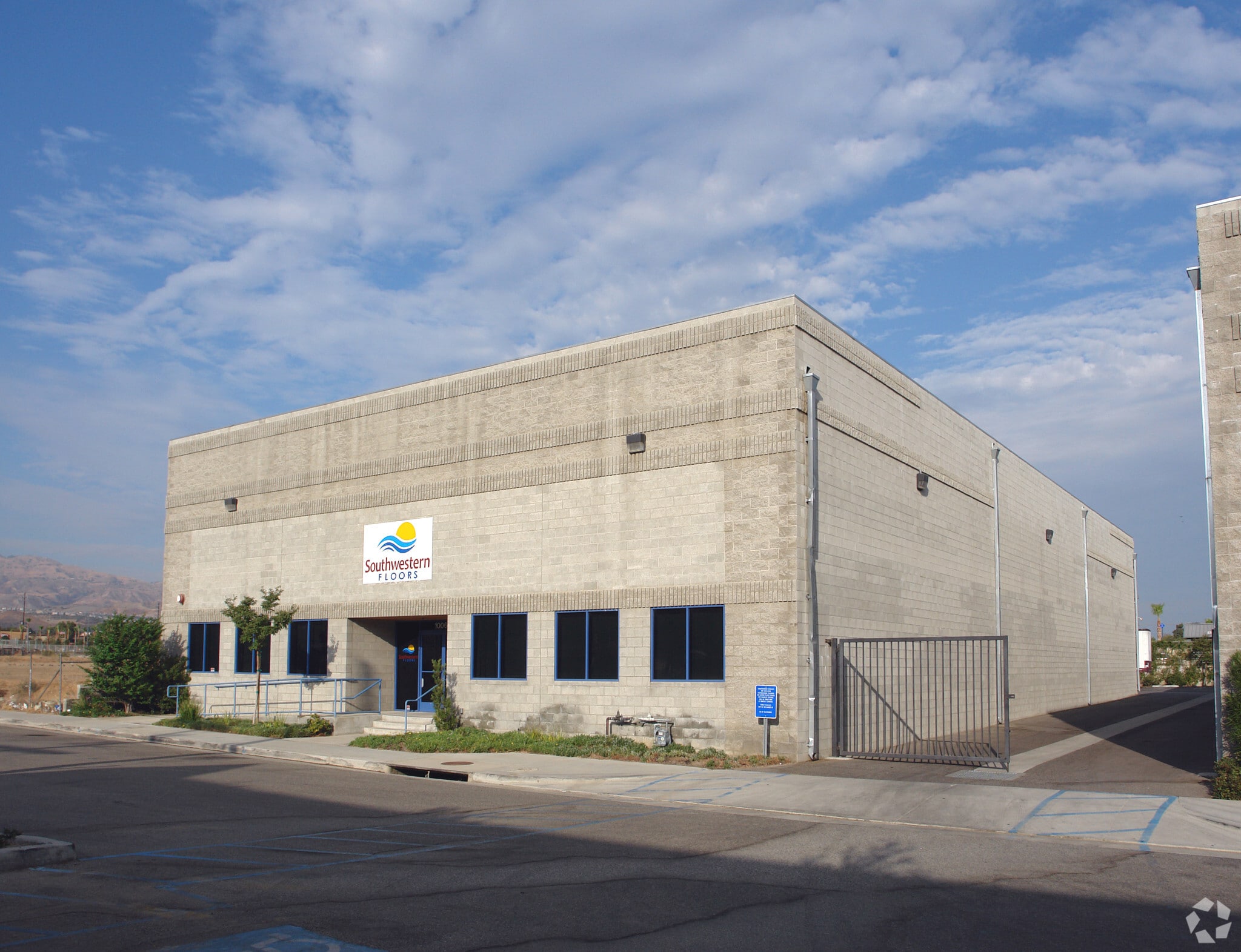 10060 Remmet Ave, Chatsworth, CA for Rent