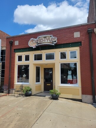 Memphis, TN Storefront - 500 S Main St