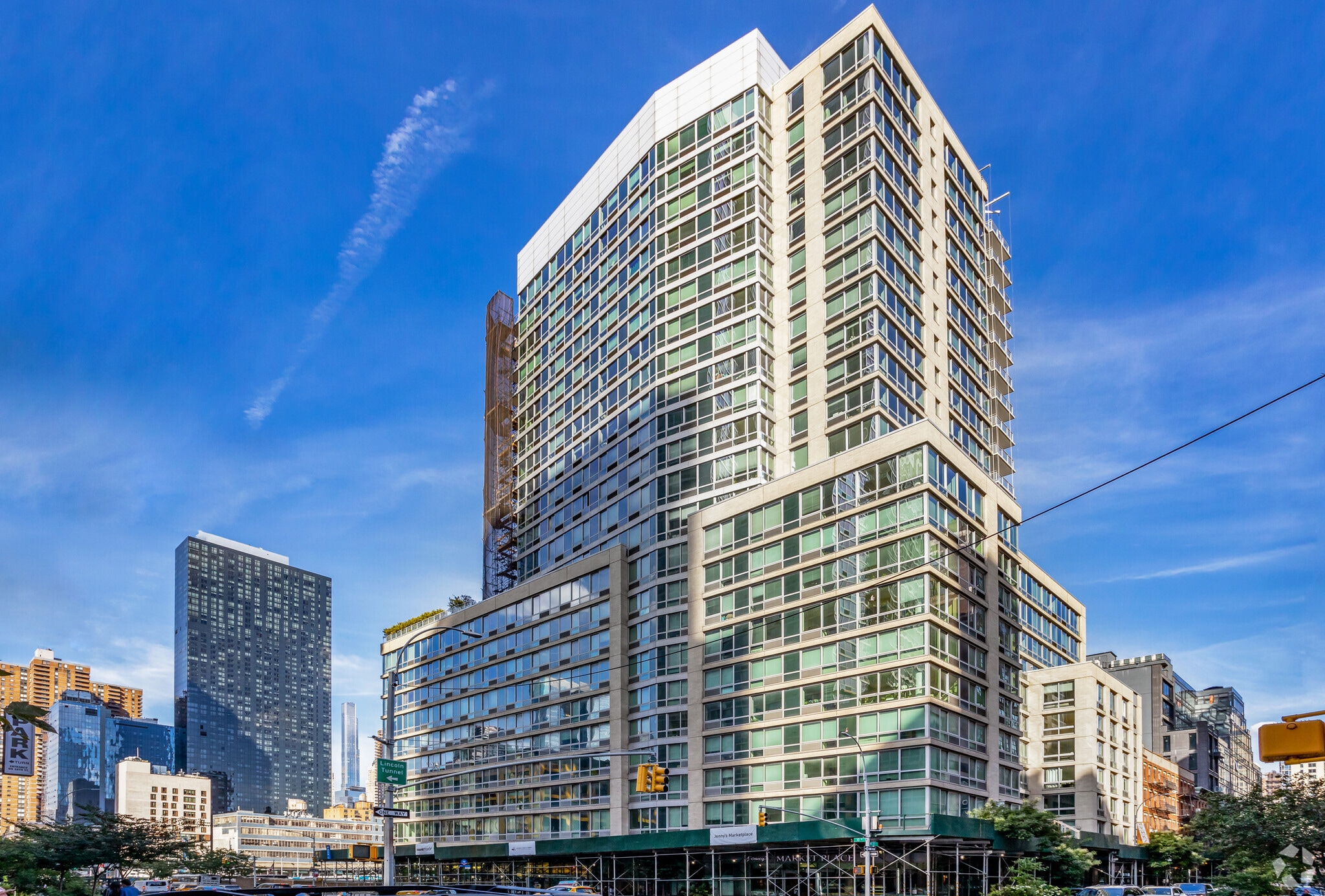 455 W 37th St, New York, NY for Rent