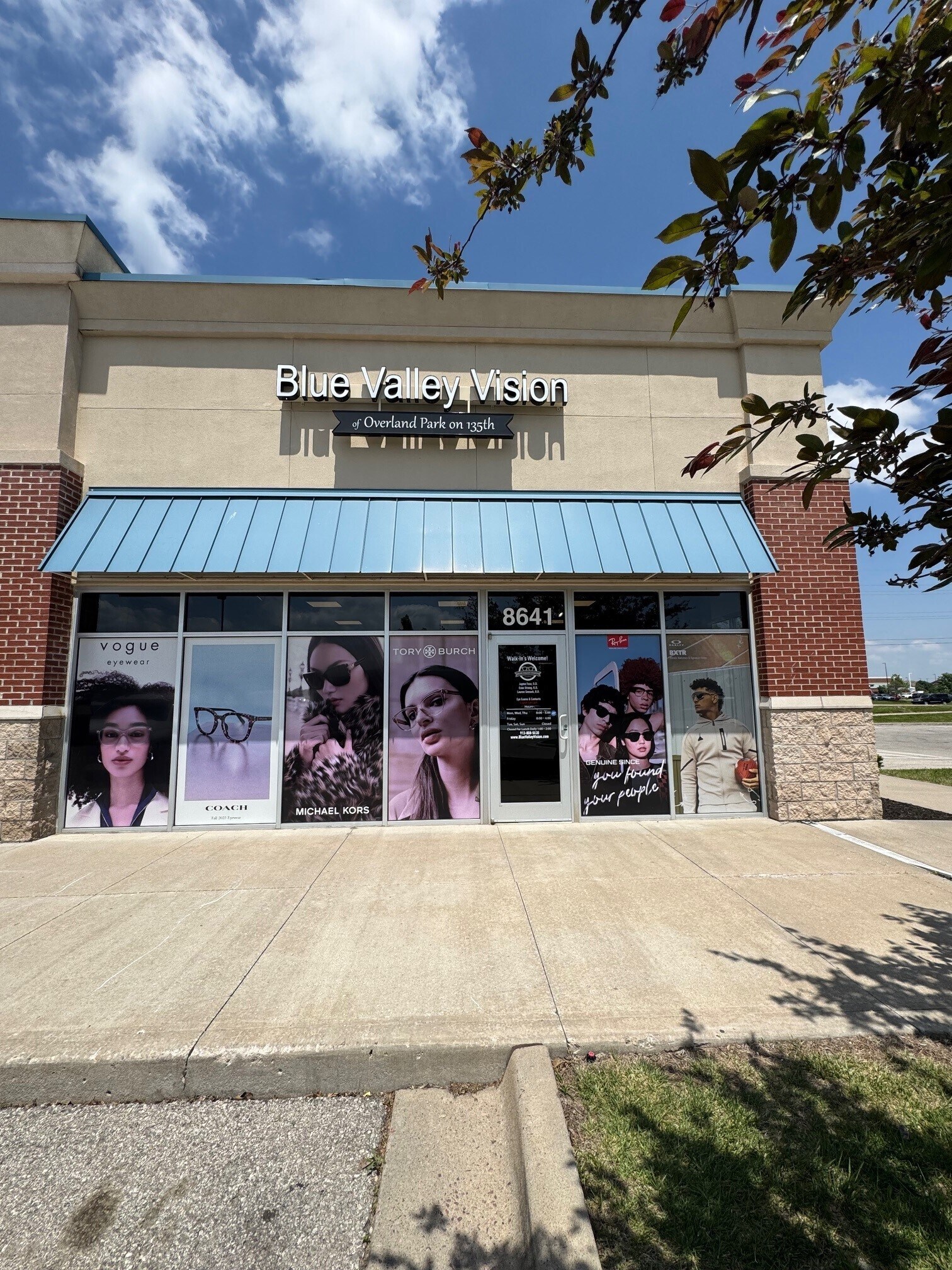 8641-8651 W 135th St, Overland Park, KS for Rent